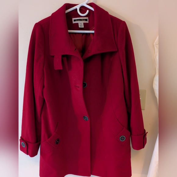 Beautiful Warm Coats  SHOW DATE 8/14 @6PM est. - Picture 1 of 8